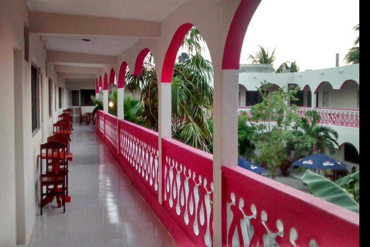 Hotel Los Arcos Holbox Exterior photo
