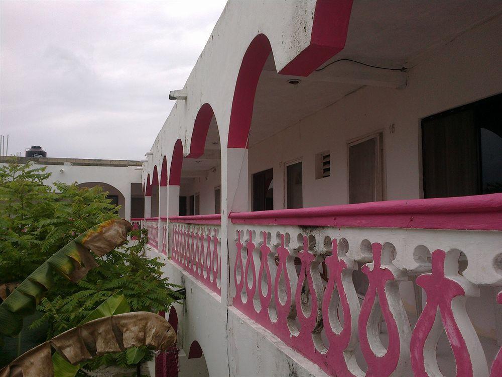 Hotel Los Arcos Holbox Exterior photo